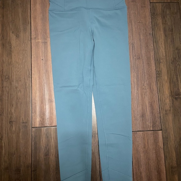 9 pc Athleta bundle xs/s - Picture 5 of 6